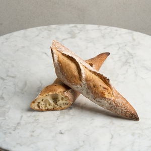 Baguette with flax